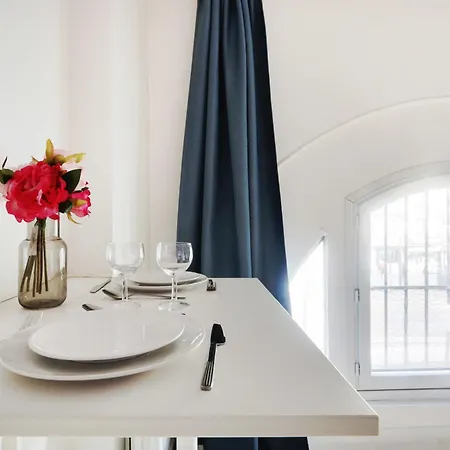 Atypical Parisian Studio Intimate * Paris